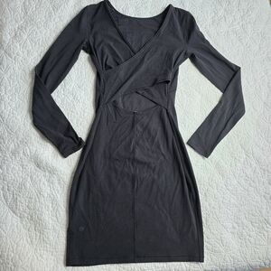 Lululemon Contour Longsleeve Cutout Dress *Nulu Black